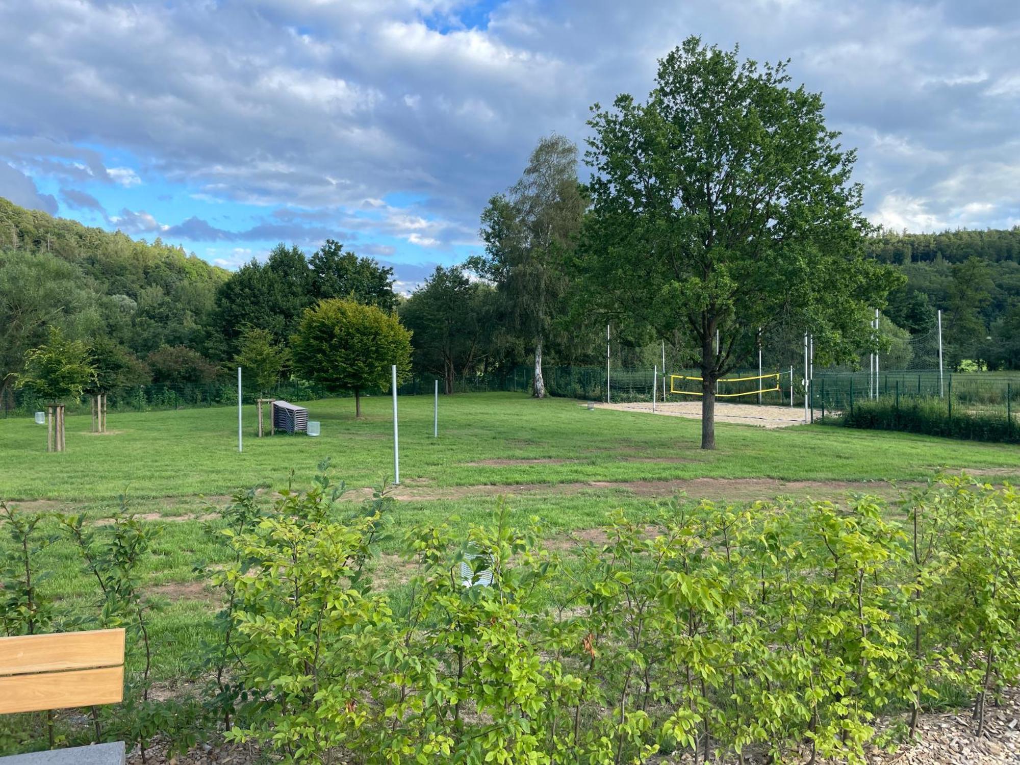 Naturnahe Unterkunft In Der Burgenstadt 施利茨 外观 照片